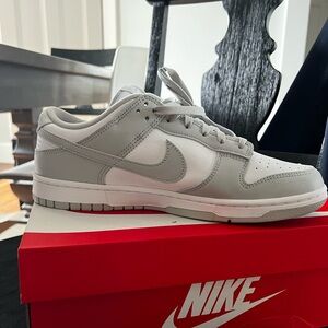 Nike Dunks Low grey fog